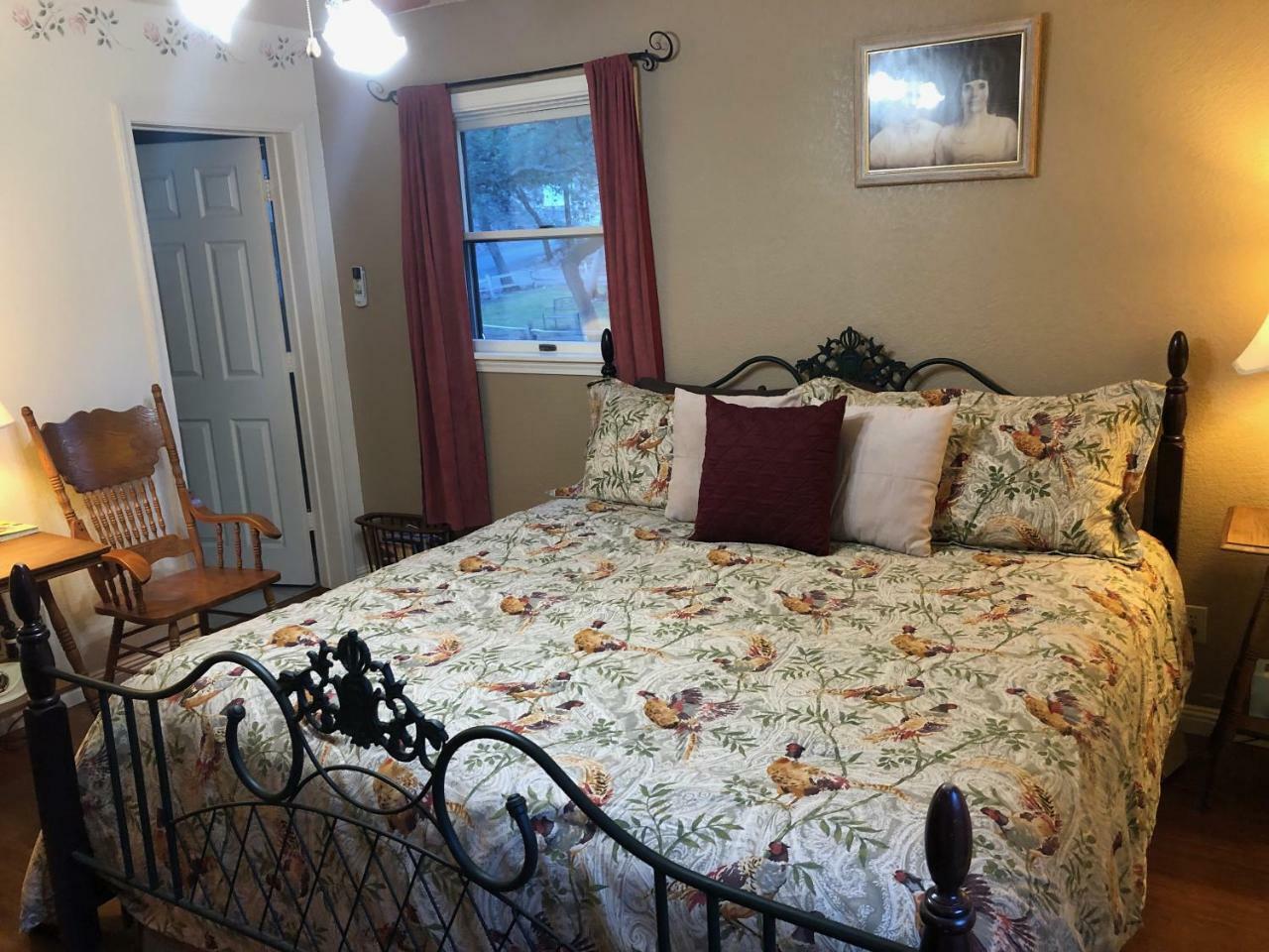 Ramsey Canyon B&B Nicksville 外观 照片